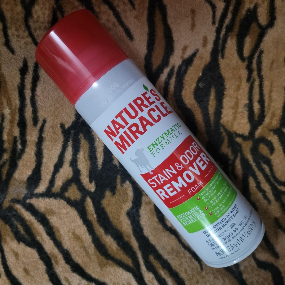 Natures Miricle Pet Red and White Stain & Odor Remover Foam New